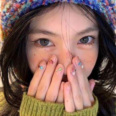 偷偷摸摸